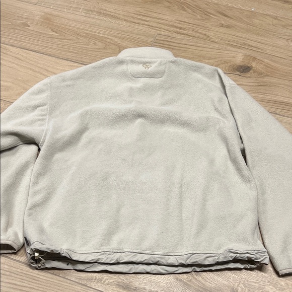 Aritzia Women's Cream Quarter-Zip Sweatshirt - Picture 7 of 8